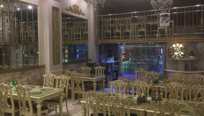 رستوران سرآشپز